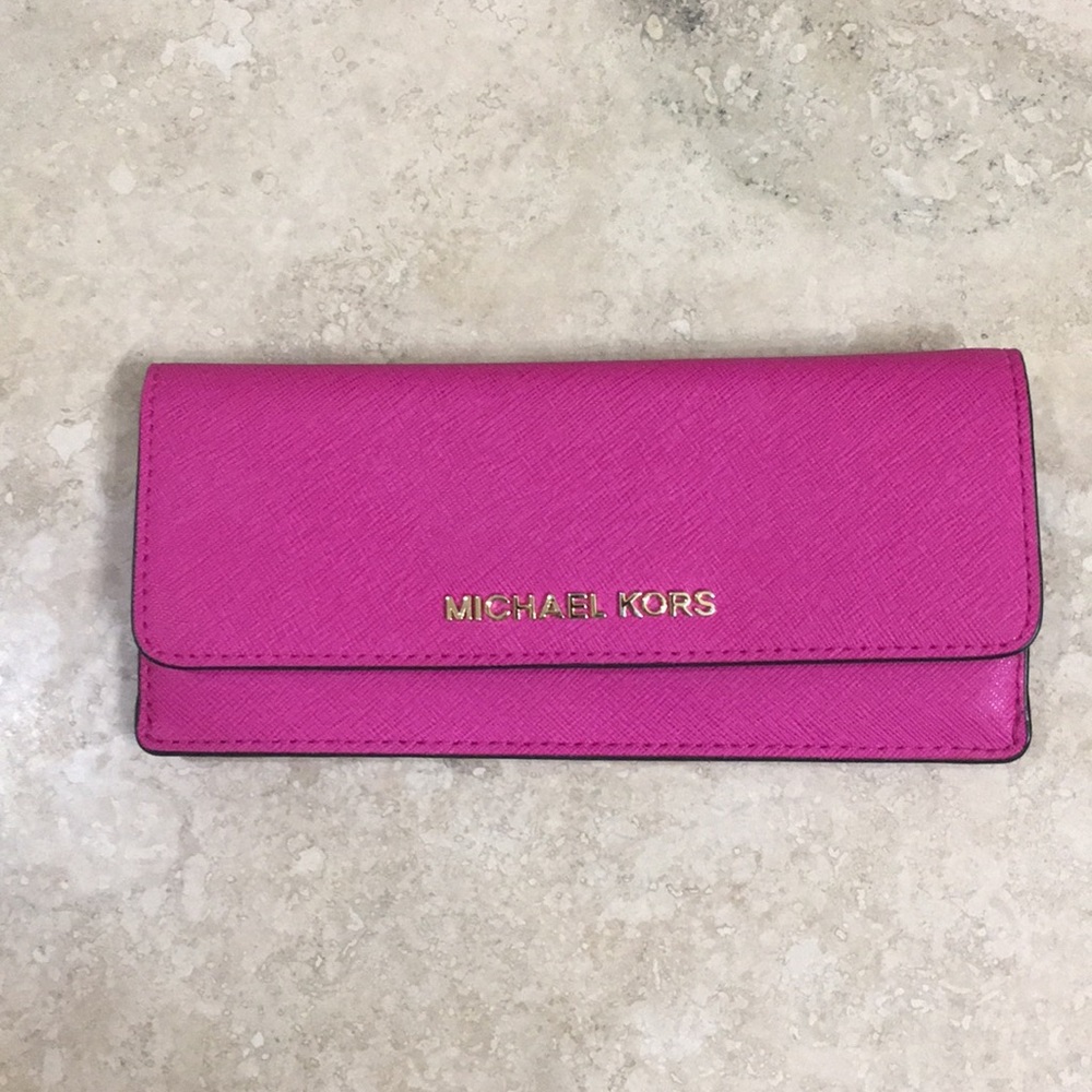 Michael Kors Hot Pink Wallet